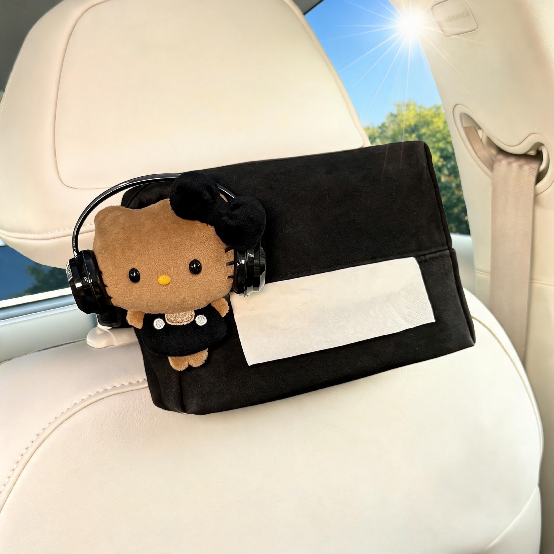 New Kitty car tissue box for the front and back seats, tissue holder for the car interior, cute tissue hanging bag for women