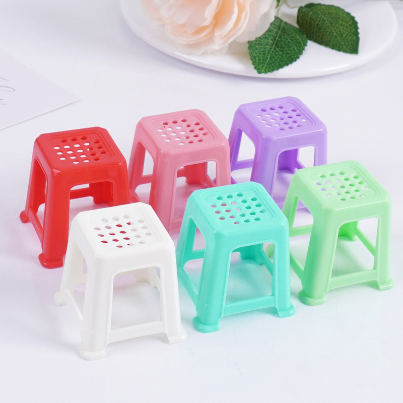 仿真迷你小凳子小椅子模型Dollhouse娃娃屋塑料小方凳过家家玩具|undefined