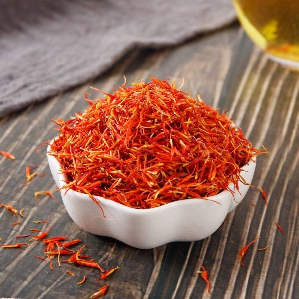 Premium Safflower Hong Hua 500g Dried Flower Buds for Tea Wine Infusion and Foot Soak quality and texture