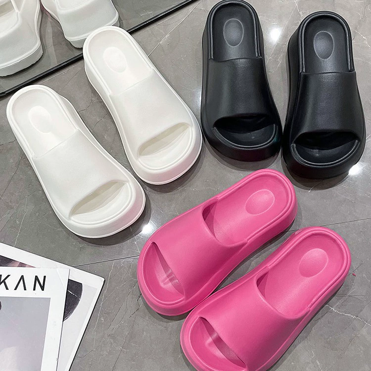 Новые женские тапочки сандалии тренд