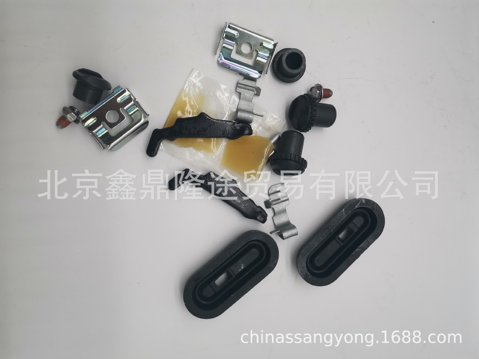South Korea Ssangyong SSANGYONG Aiteng Renowned Lester Land Korando Mu Sotivera Handbrake Pieces Repair