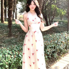 心愿裙纯欲风挂脖连衣裙印花收腰显瘦露背深V领长裙女大摆仙女裙