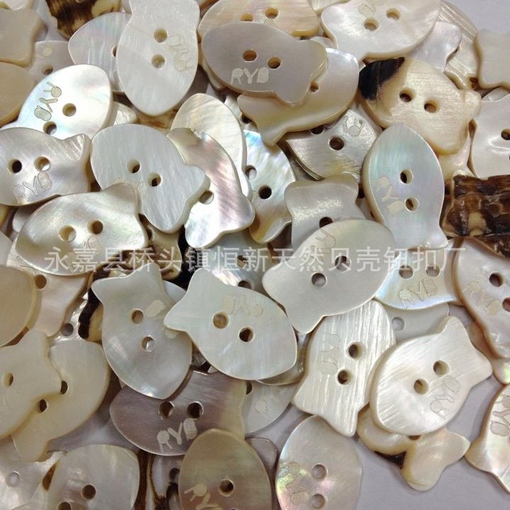厂家批发 贝壳纽扣 异形贝壳扣子 箱包家纺装饰扣子