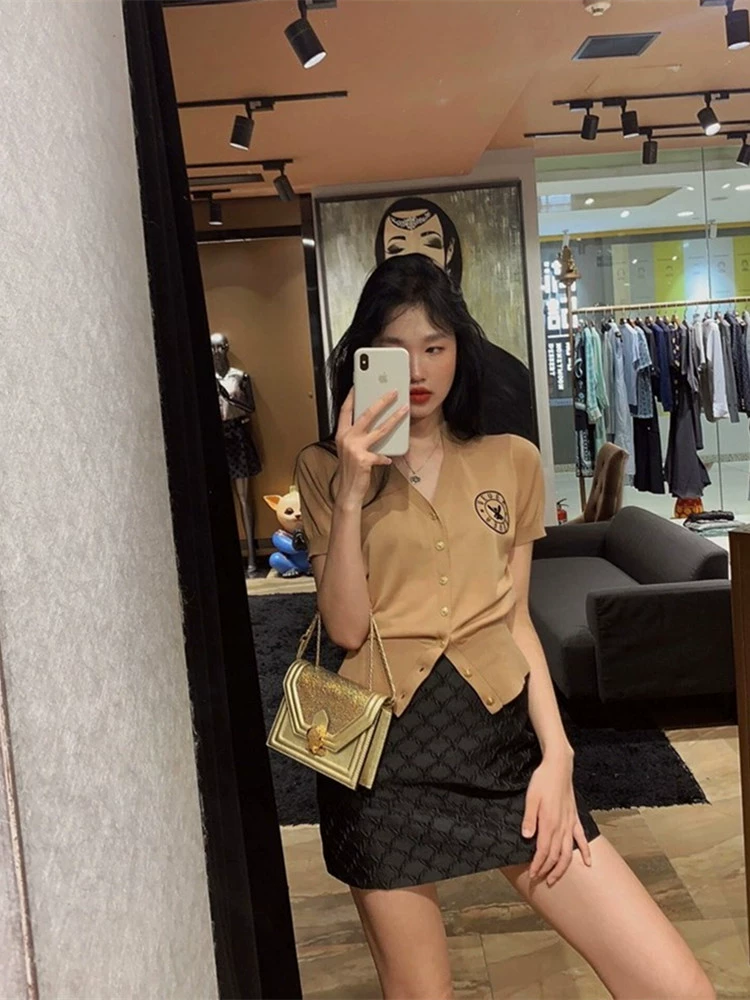 Knitted elite summer set, with short sleeve, hip-accented, light luxury style, Chanel style
