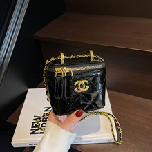 ���Ǉ��x�羳С���L����Ů2025�¿�ٴ�����μ����С��������