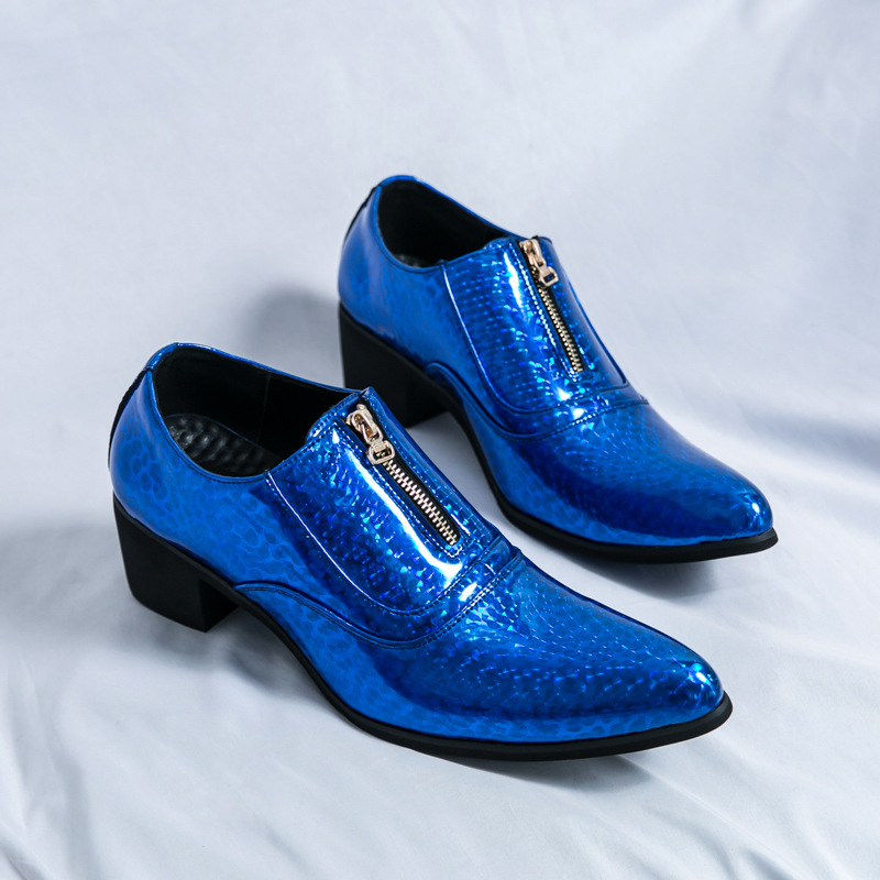 zapatos de hombre comercio exterior transfronterizo nuevos zapatos de cuero casuales tendencia de moda zapatos de cuero elevados tendencia brillante zapatos de cuero punta al por mayor