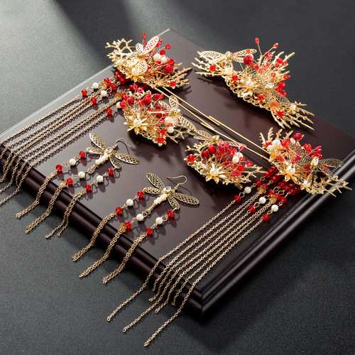  New Arrival Chinese-Style Wedding Headdress with Tassels—Elegant, Face-Slimming Bridal Tiara in Traditional Style