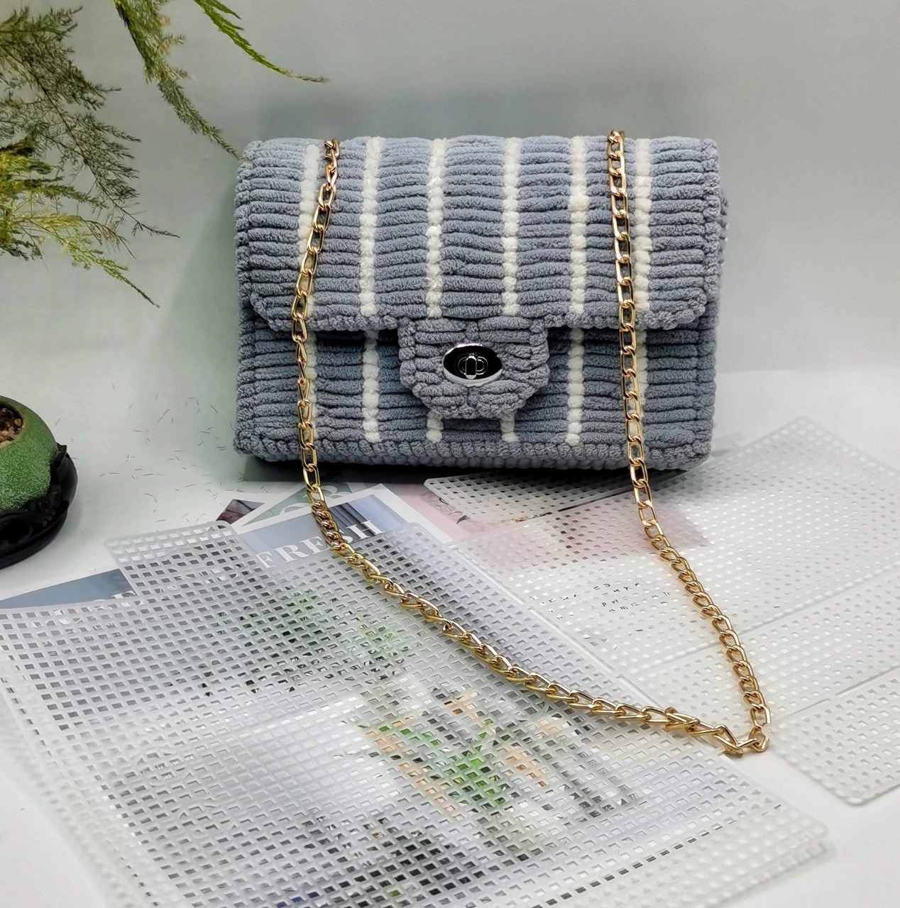 Shake Sound Xiaoxiang Hyun-A Сумка с крючком ручной работы Материал Пластиковая сетка Пластина в форме сумки Кусок Сумка через плечо