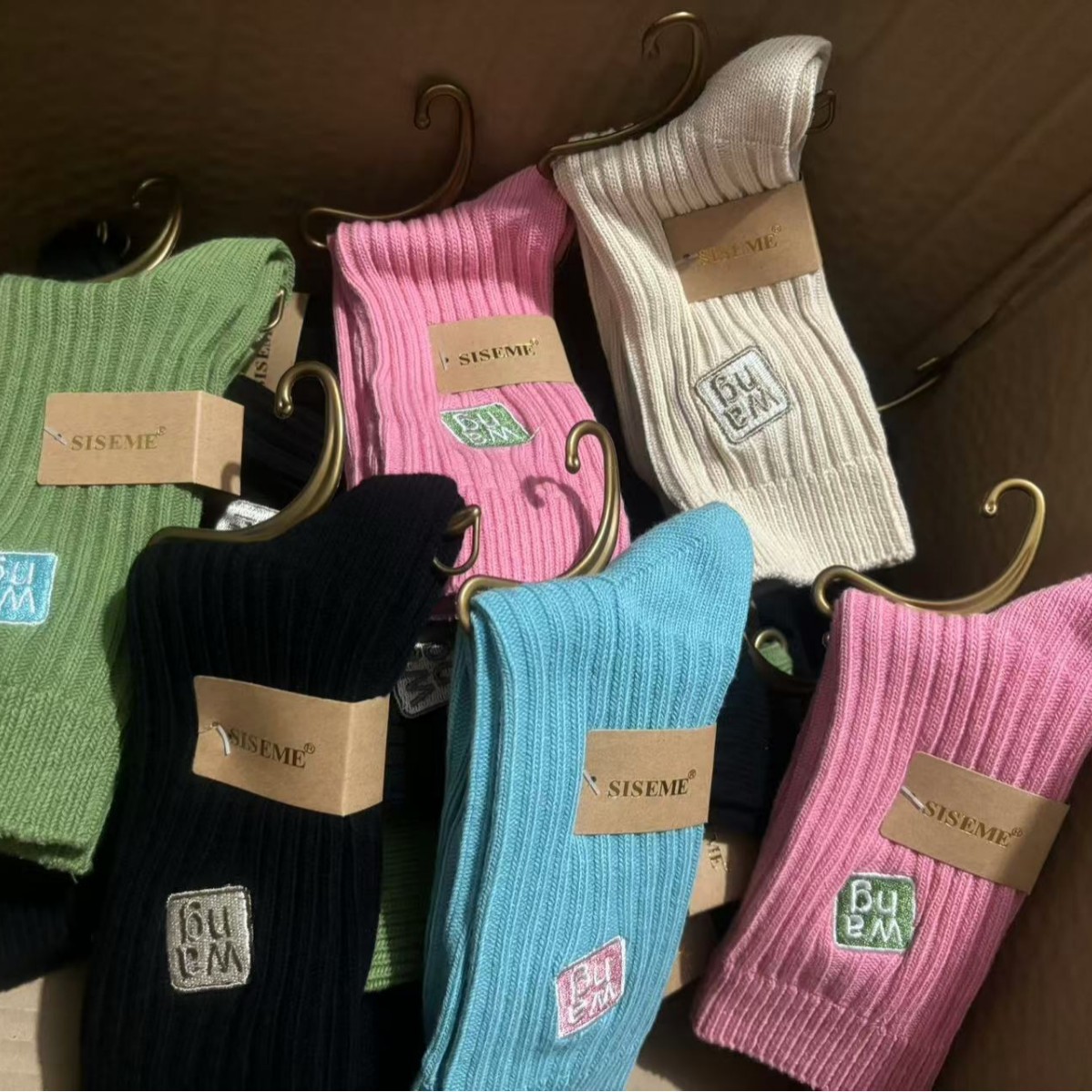 Thick Needle Combed Cotton Fashionable Color Embroidered Women's Socks Hard Strip Internet Red Style Stingy Socks with Soft Cotton Touch