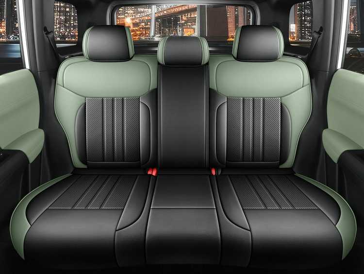 2026 Chery Fengyun X3L 205 four-wheel-drive super-powered version car seat covers, all-season, full-coverage leather seat covers