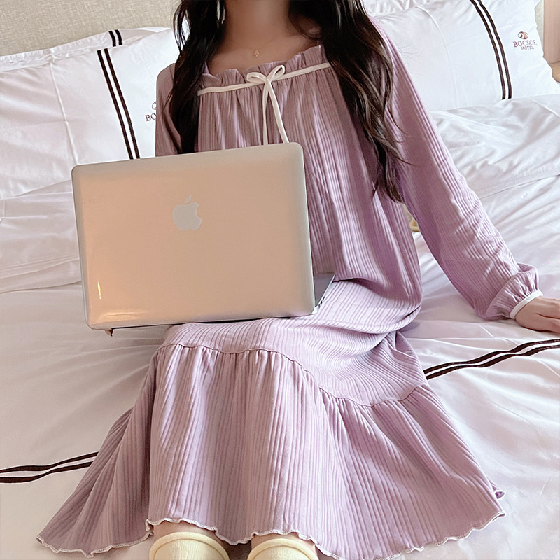 Pijama de otoño, una línea de hombro, pijama de mangas largas, pequeño hombre fresco, arco de mariposa, ropa dulce para el hogar