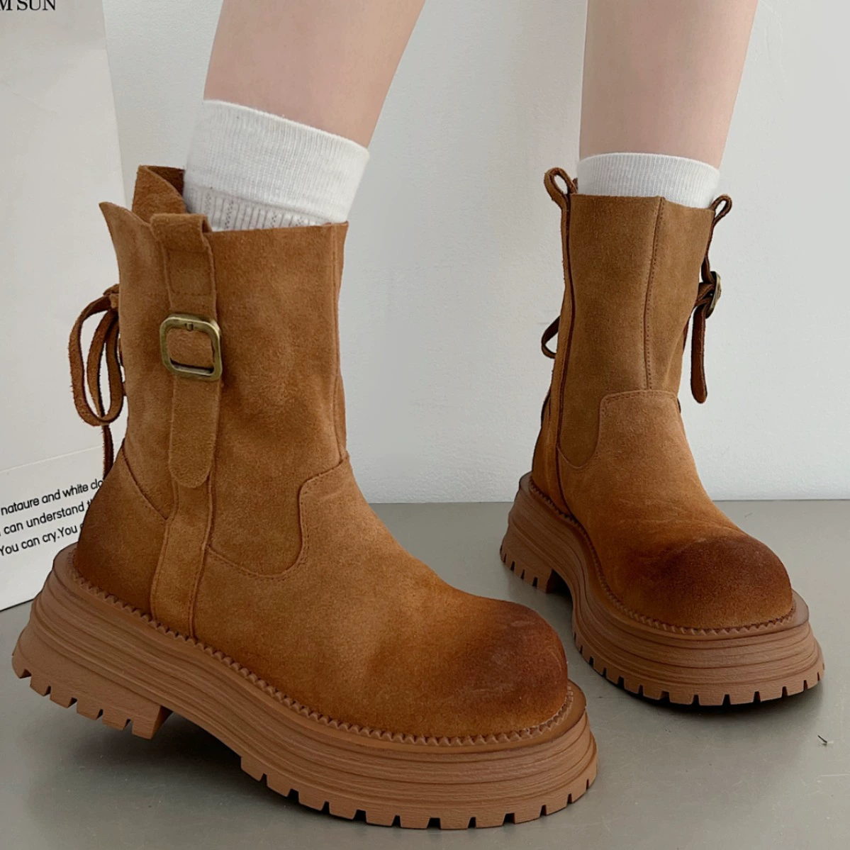 Новые осенне-зимние коричневые модные ботинки с кисточками на массивном каблуке, винтажные британские ботинки в стиле колледж, трендовые.