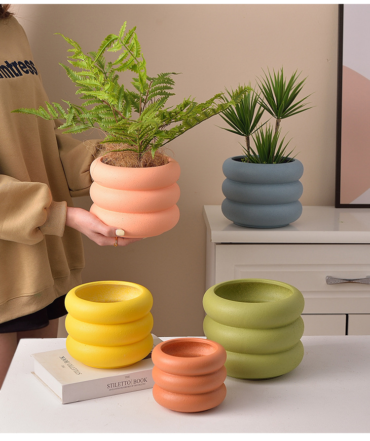 Keramik-Blasen-Cachepot