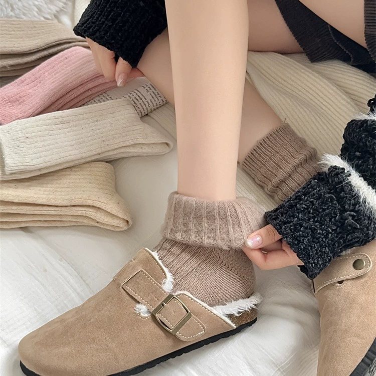  Velvet warm demi-season Japanese knee socks, mid-length