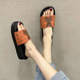 Bear Thick-soled 2025 New Slippers Women's Summer Outer Wear Non-slip Cute Home Indoor Internet Popular Ins Height-increasing Sandals