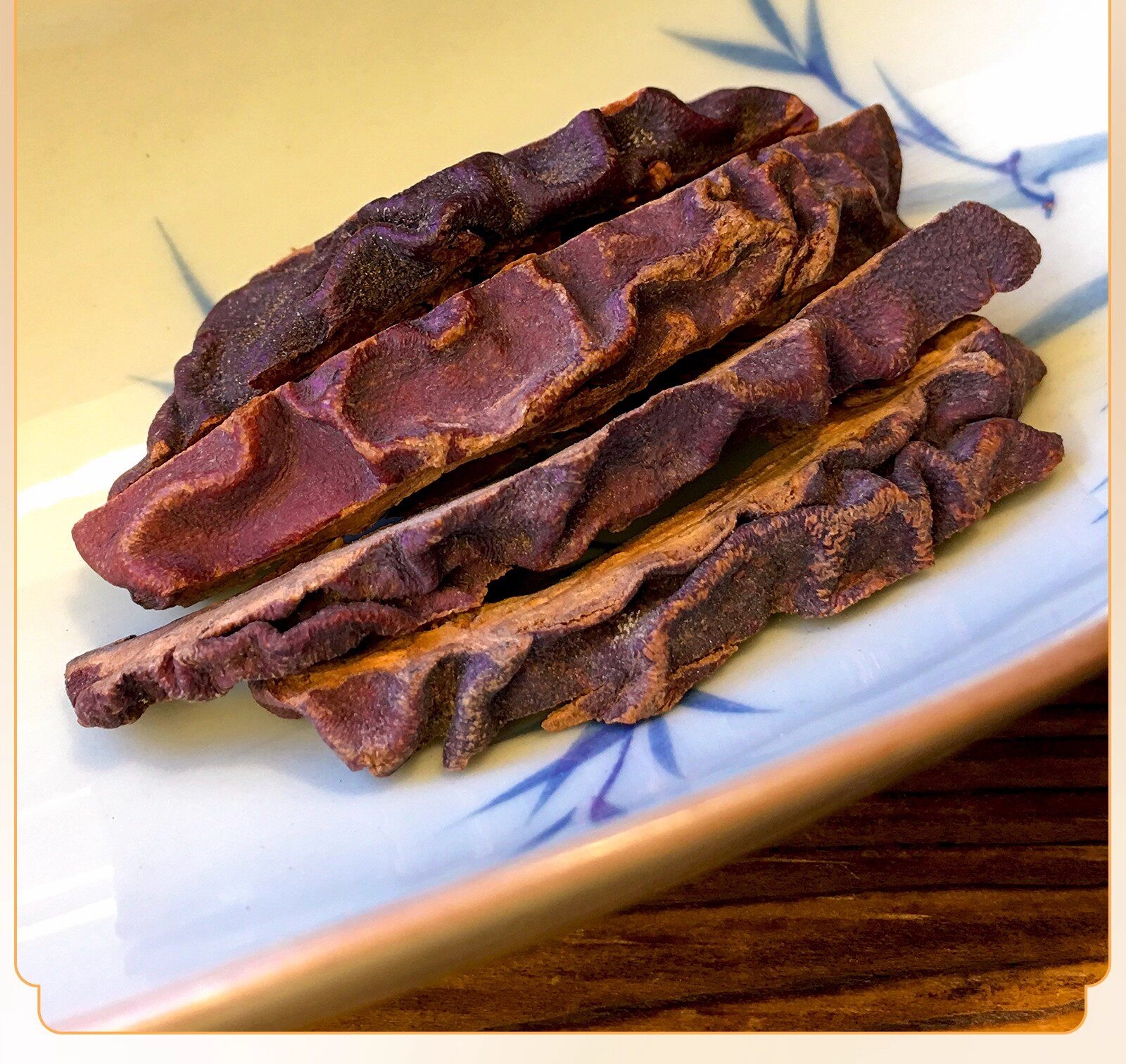 Dried Chaenomeles Fruit Slices Xuan Mu Gua 木瓜 Chinese Herbal Tea and Decoction Ingredient 500g Sulfur-Free in use