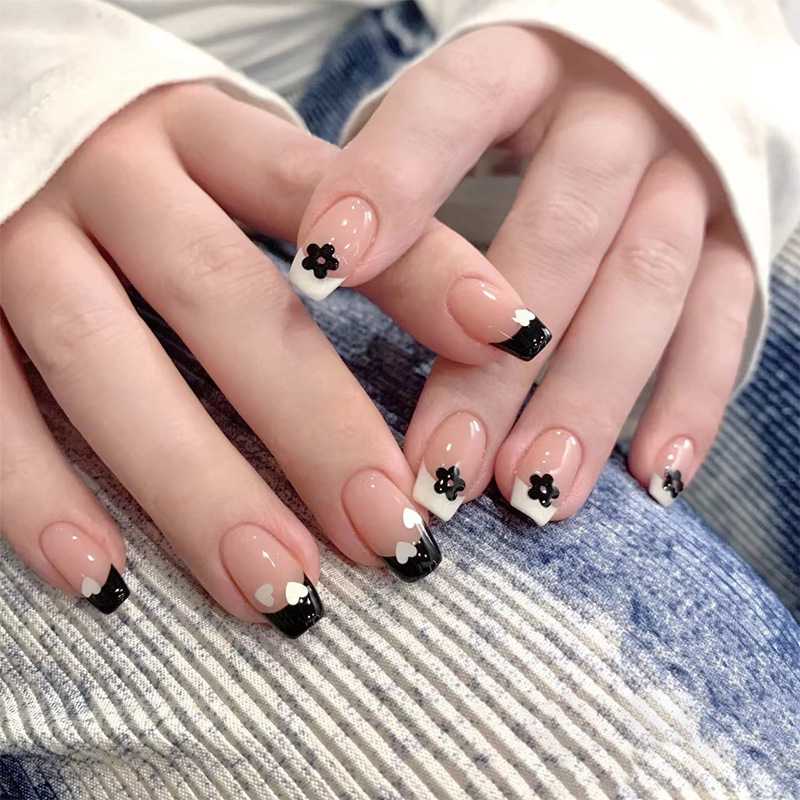 Nail piece wear nail black and white mandarin duck French patch nail beauty love small flower wear nail finished product wholesale nail piece