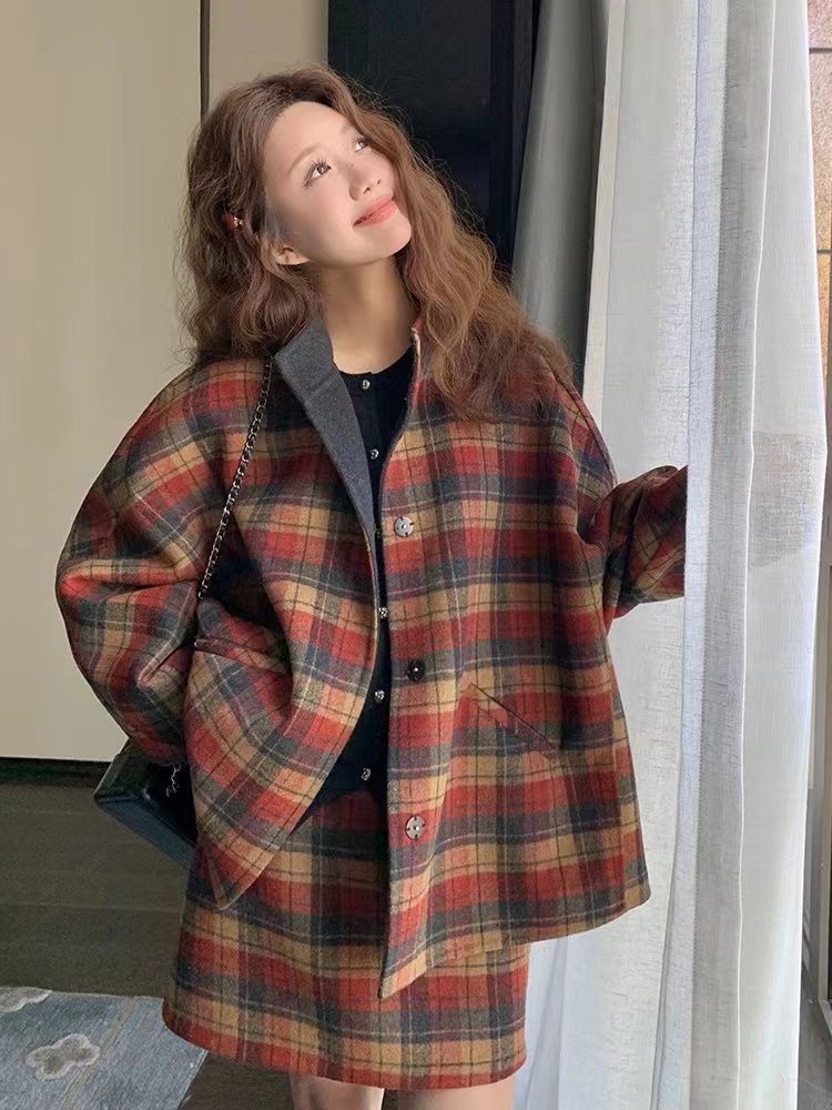 韩版英伦风格纹半身裙套装女2025秋季新款显瘦外套上衣短裙两件套
