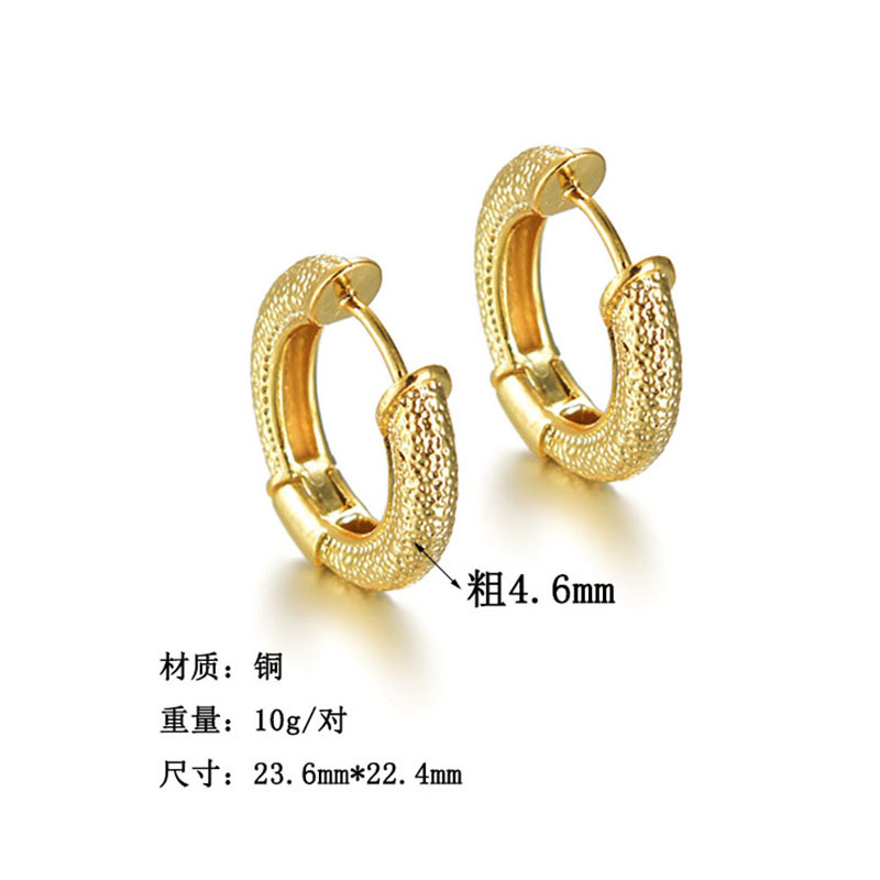 Los Pendientes De Cobre En Forma De U Esmerilados Coreanos Venden Al Por Mayor Nihaojewelry display picture 1