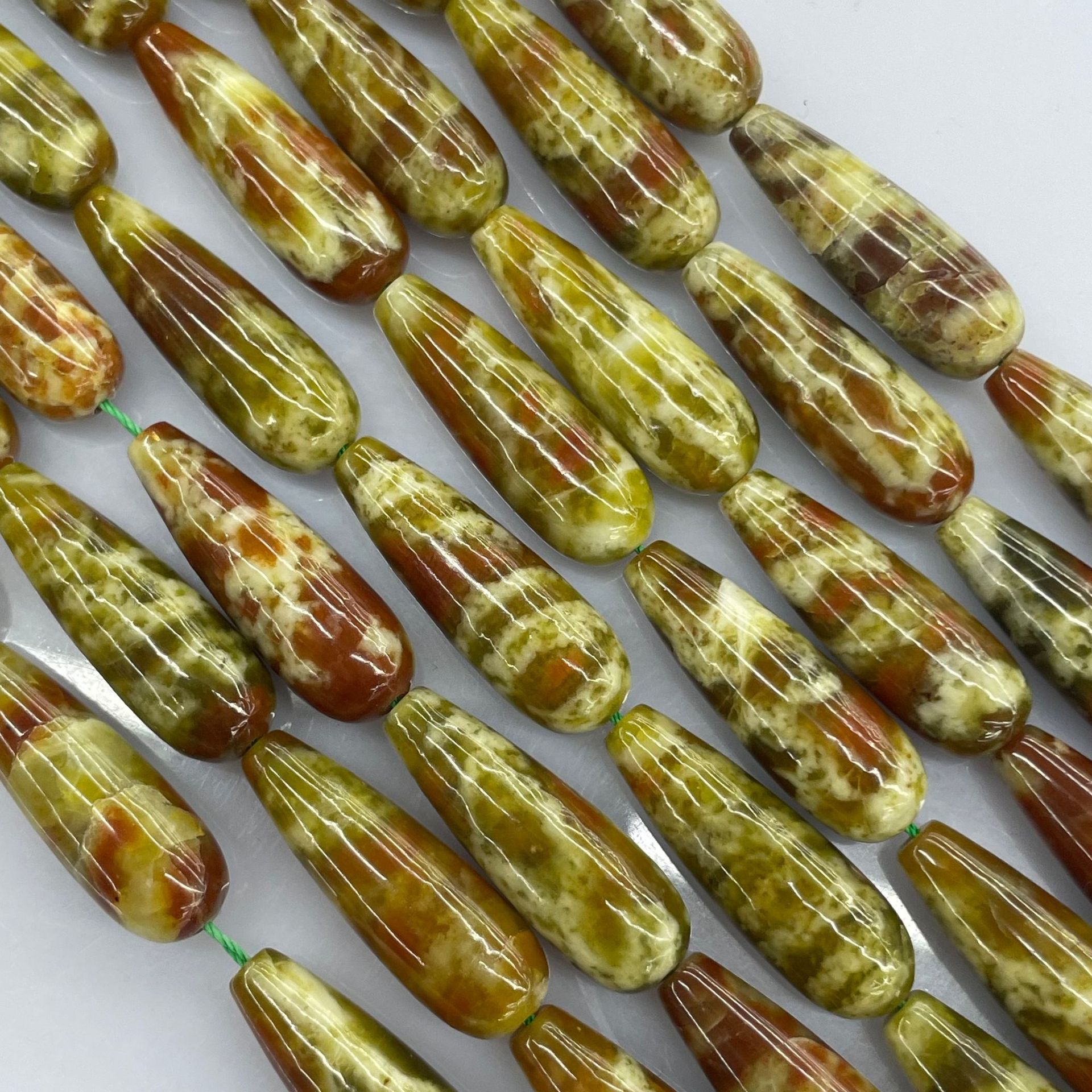 glossy beads drop-shaped