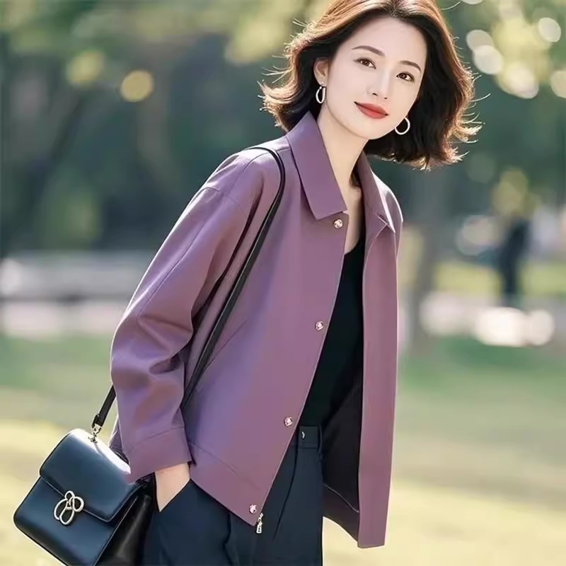今年は人気のある女性服です。|undefined