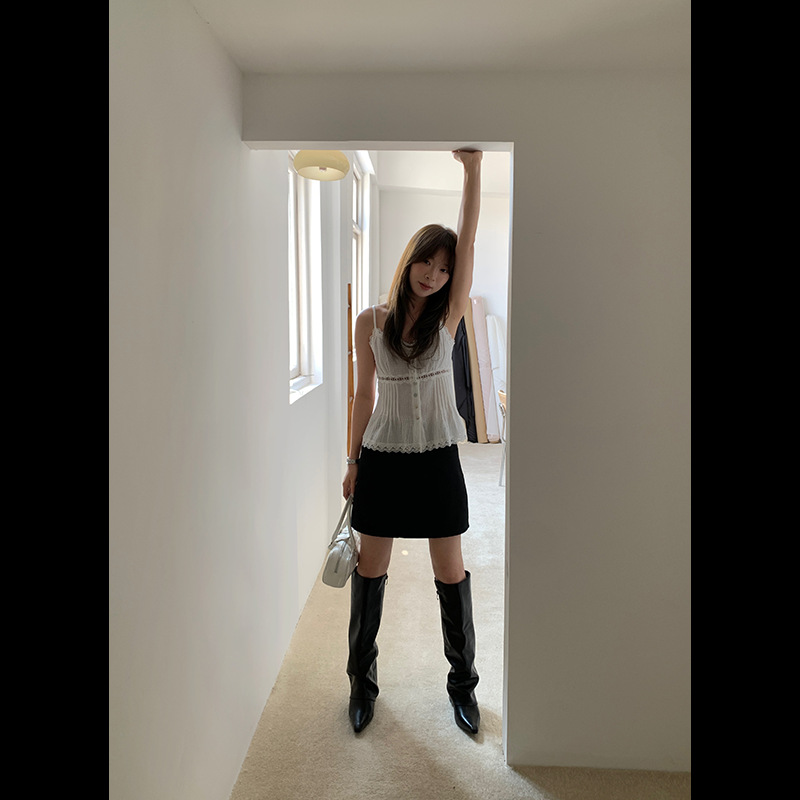 Nomachi FEIDING 13 líneas 2025 primavera nuevo producto encaje versión coreana hueca sin mangas cabestrillo femenino C208
