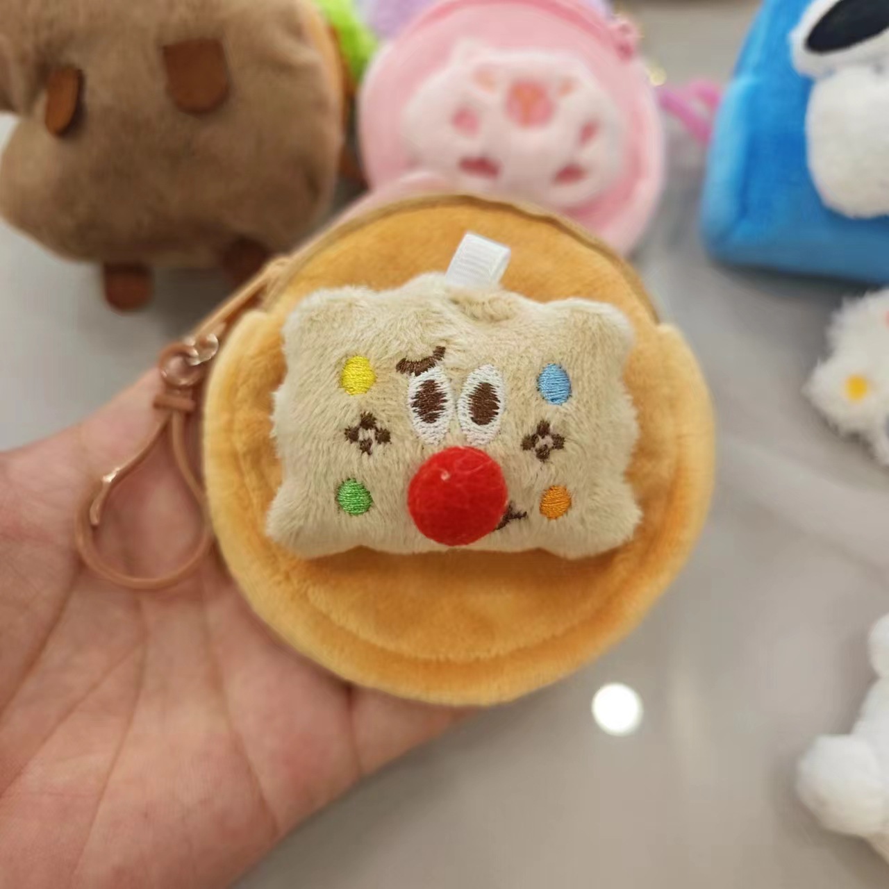 Red ball biscuits-round bag