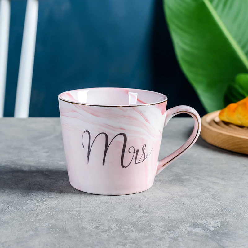 Taza de pareja de Amazon transfronterizo con regalo de mano simple apertura de mármol pequeño regalo Taza de cerámica logotipo impreso