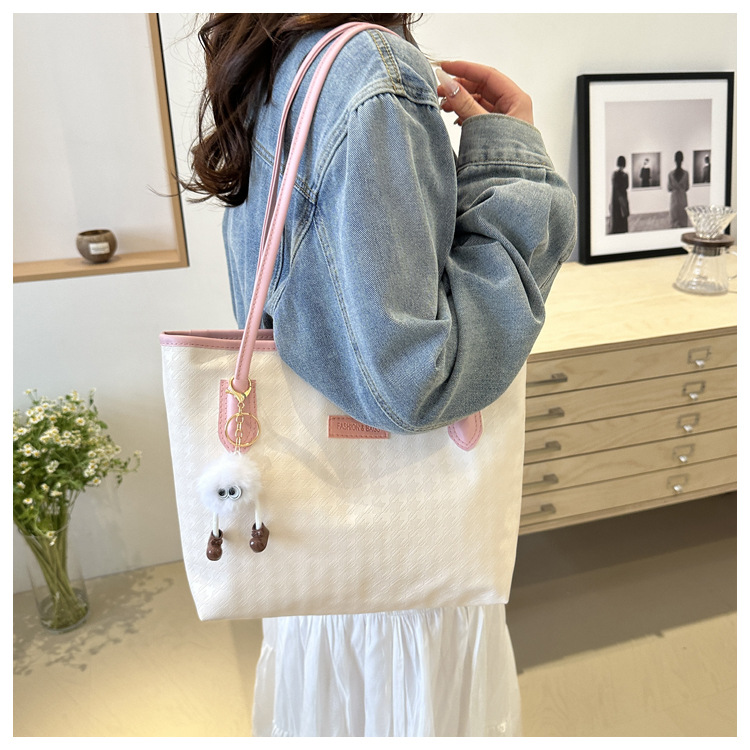 New simple and casual tote bag wholesale, cross-border shopping, commuting, armpit bag, large capacity, trendy and fashionable shoulder bag undefined