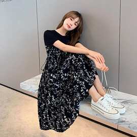 夏季连衣裙女假两件韩版时尚宽松显瘦拼接中长款短袖碎花小黑裙子