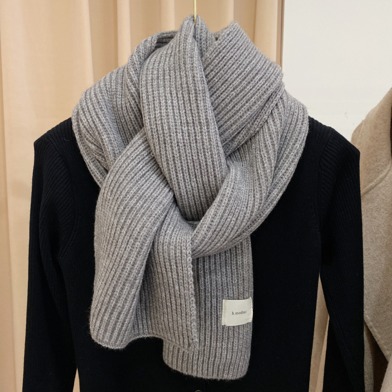 Solid color knitted [light gray]