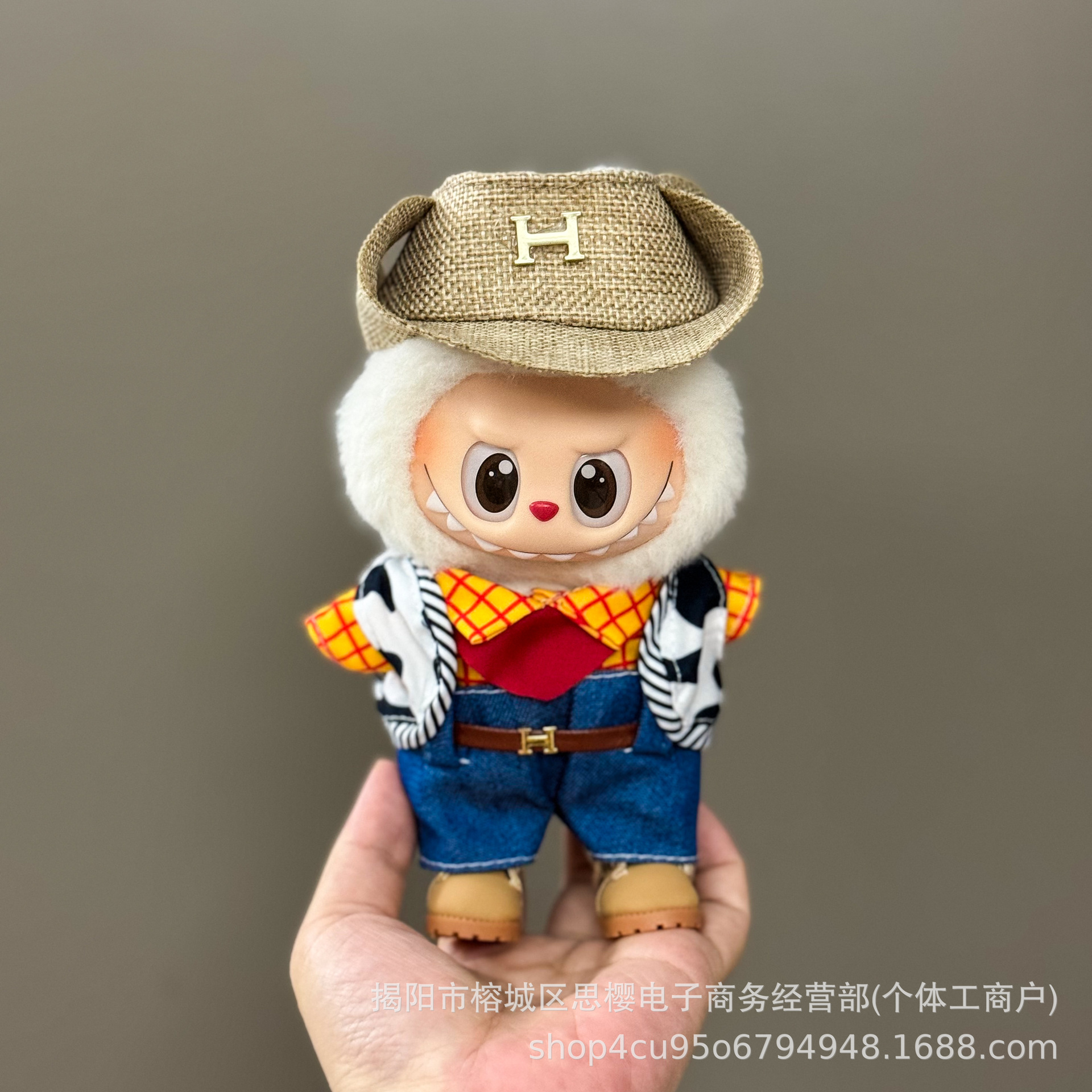 Solo la ropa es adecuada para la ropa de bebé Rabubu de 123 generaciones Labubu ropa colgante de 17cm muñeca traje de felpa falda