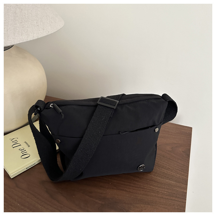 89g Weight Nylon Lining Material Zipper Closure Type Single Shoulder Strap Strap Type Shoulder Bag, Crossbody Bag Bags Type Casual Occasion Nylon Material Solid Color Pattern All Seasons Season Women's Gender Basic, Classic Style Style Square Shape Women's Nylon Solid Color Basic Classic Style Square Zipper Shoulder Bag Crossbody Bag 4