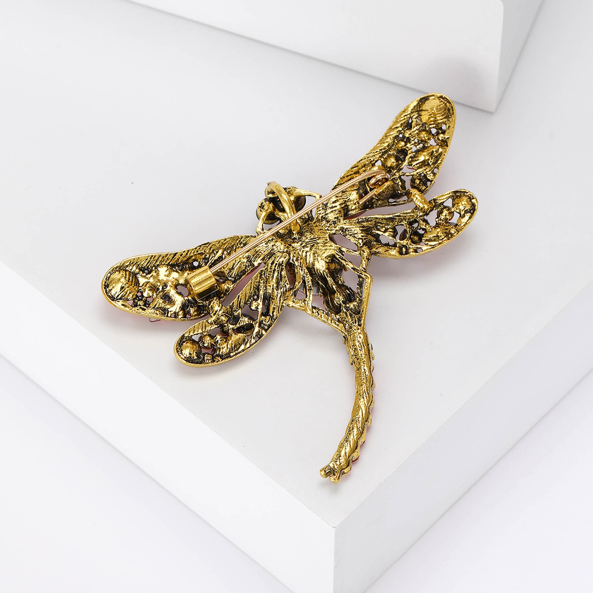 Casual Dragonfly Alloy Women's Brooches display picture 10