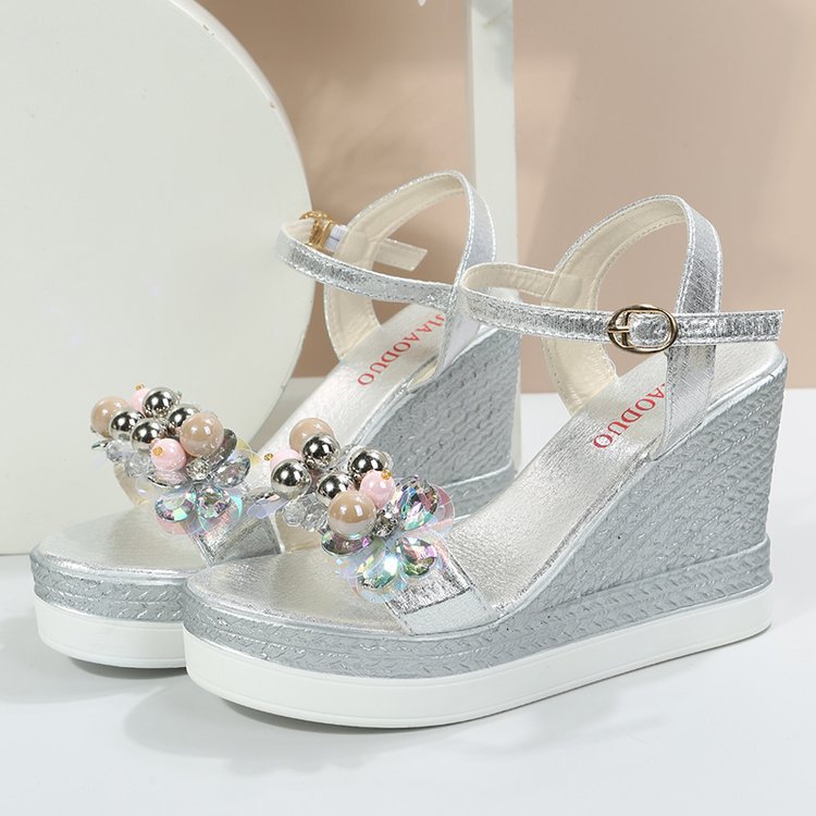 Fashionable sandals with a strap heels for leisure with rhinestones