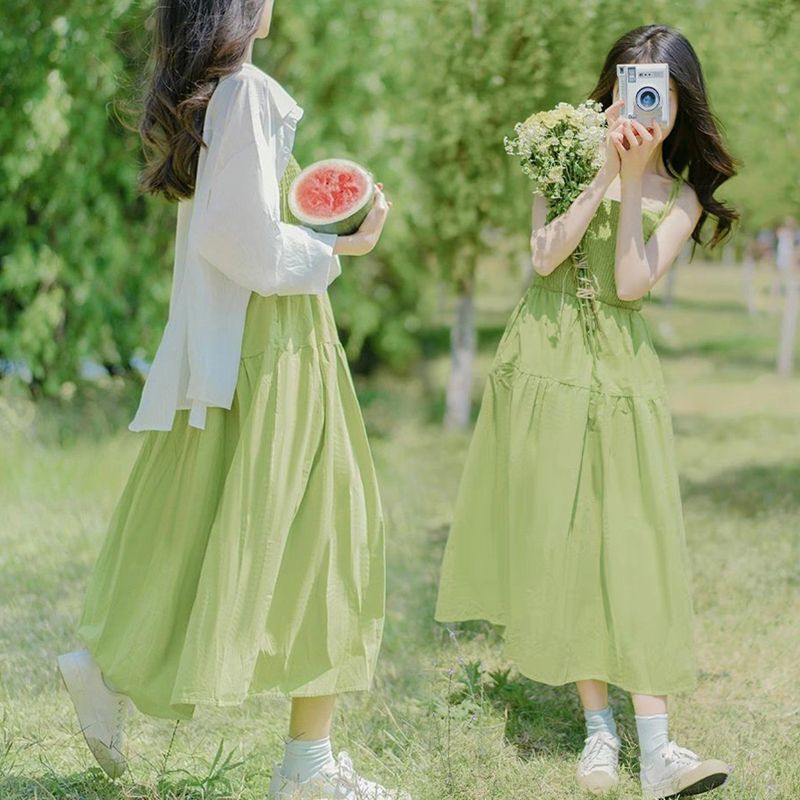 2026 New Style Tea Break French Green Suspender Dress Summer Elegant Women's Forest Style Long Dress Two-Piece Set