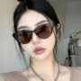 辣妹防紫外线显瘦超轻太阳镜