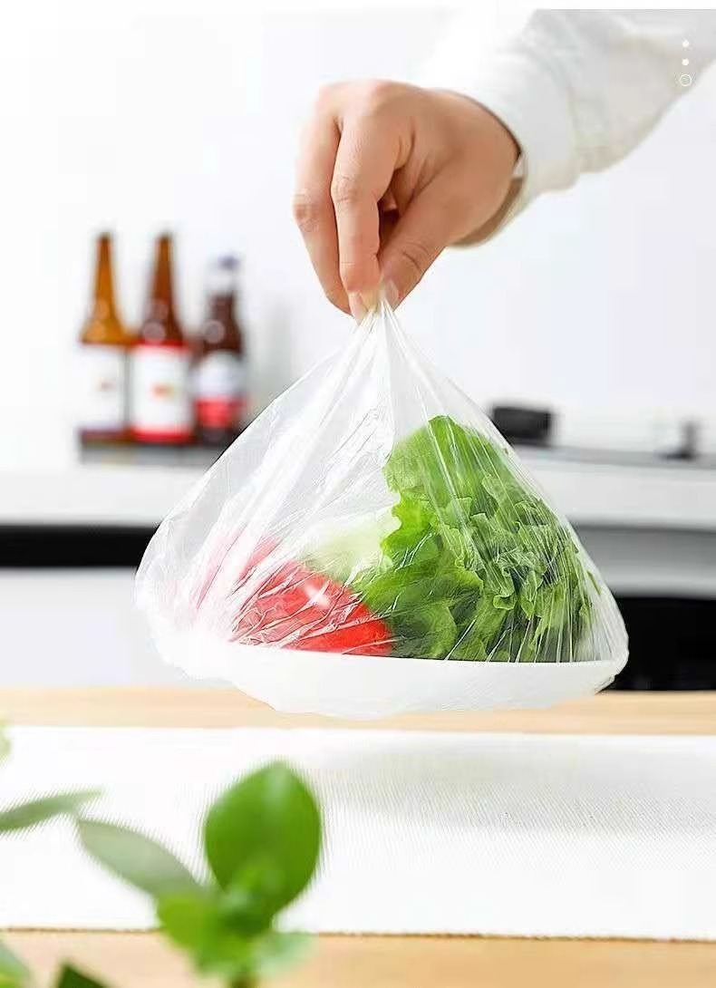 Buzdolabında kalan yiyecekler için gerilebilir taze tutma kapağı ve yüksek sıcaklığa dayanıklı kalan yiyecekler için meyve plastik sarma kapağı kaseler ve tabaklar sigorta filmi ekonomik PE