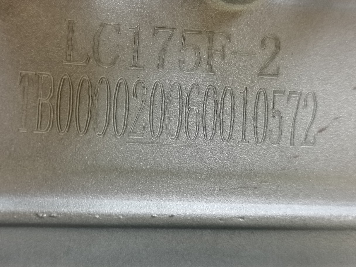 Chongqing Longxin 252cc gasoline-powered engine 175f-2 nose marine hanging spray paint 4.8kw