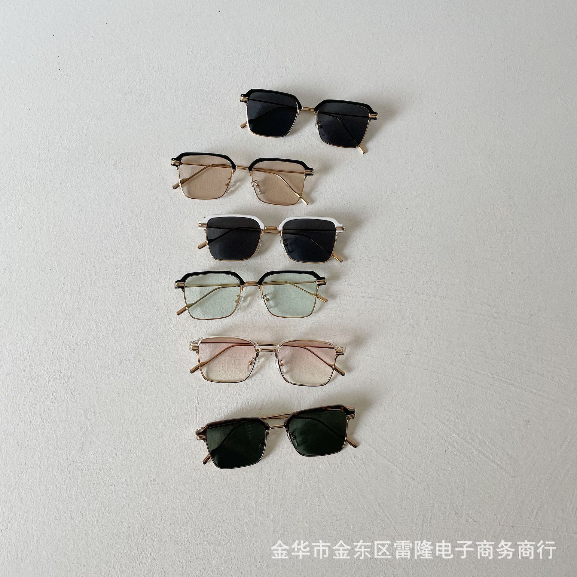 Spring and summer Street beat Sunglasses children Western style Sunglasses baby personality modelling glasses Traveling sunshade