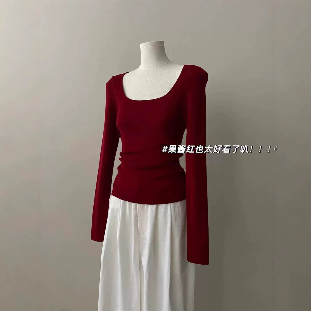 Красная трикотажная рубашка с квадратным вырезом женский 2024 новый осенний и зимний иностранный пальто с тонким верхом высокого уровня