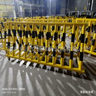 移动拒马护栏小小单位门口定制加厚移动拒马路障5米长黄黑拒马