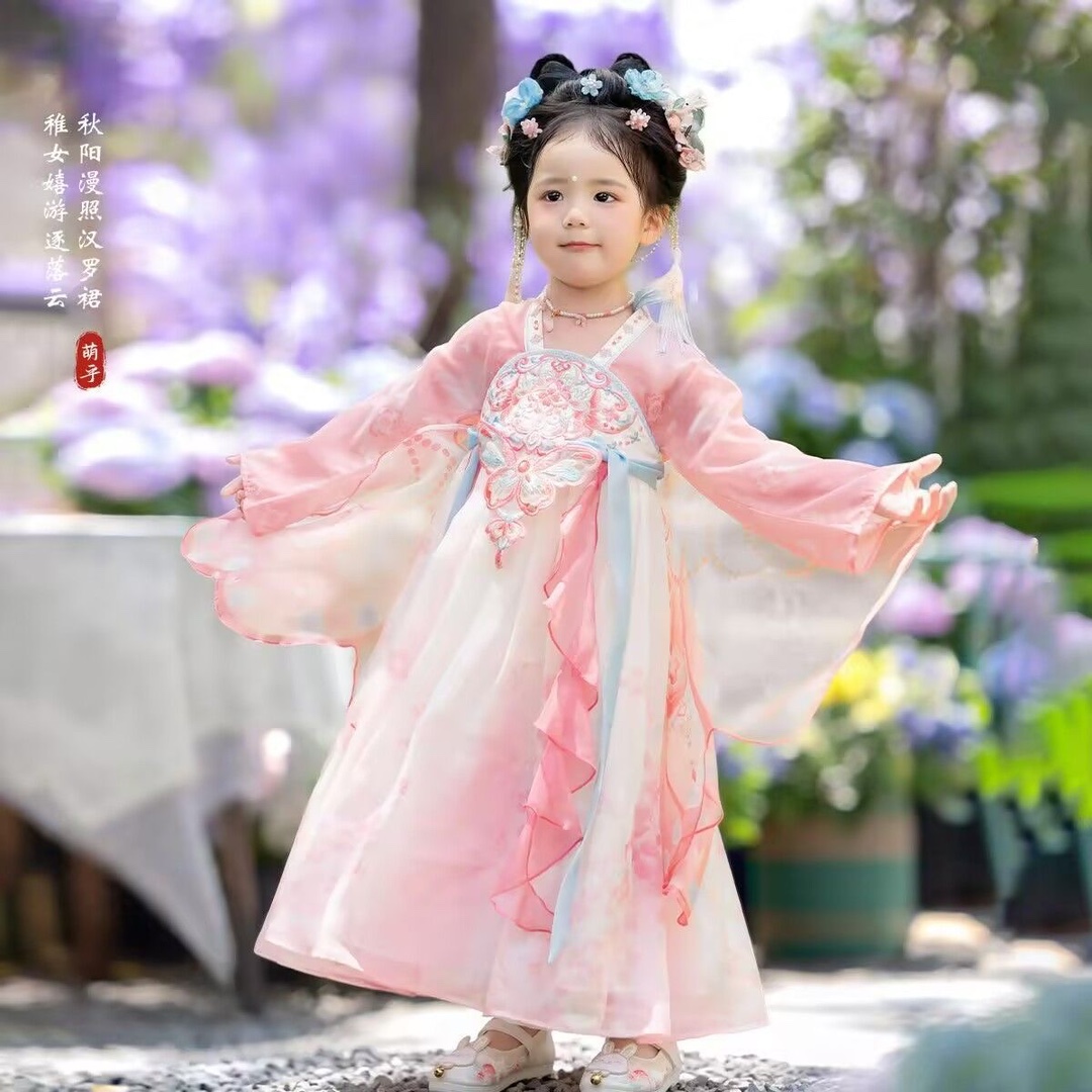 Girls' ancient-style princess dress, children's traditional costume for performances, Tang suit, 2026 new style, Chinese-style dress for girls, Hanfu dress