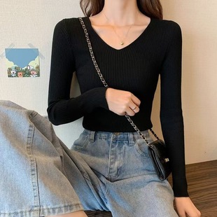 Autumn and Winter V Neck Knitted Long-Sleeved Slim-Fitting Warm Bottoming Shirt Tops Trendy Pullover Slimming Look Sweaters for Women Wholesale