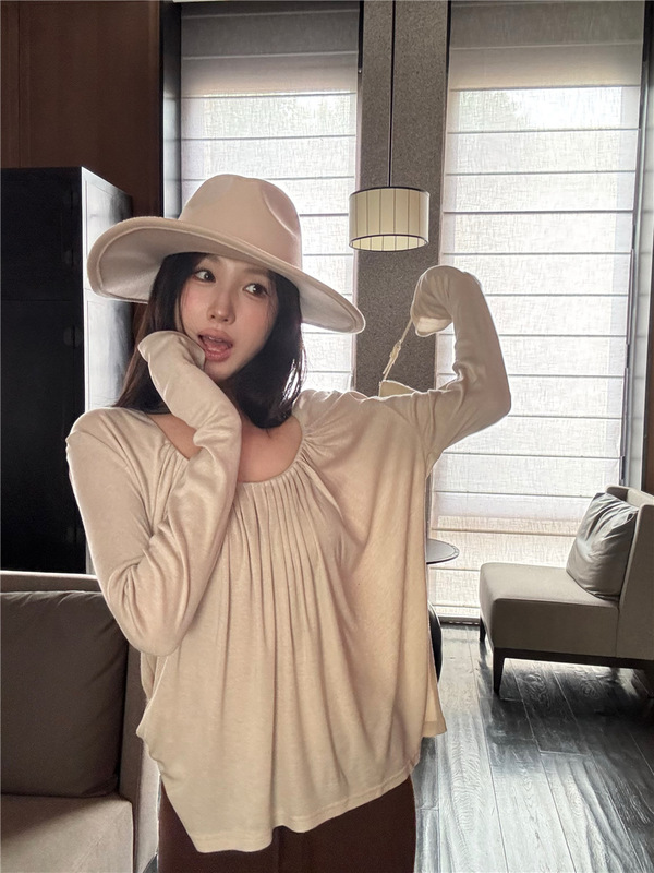 女士衣服套装秋装韩系慵懒风设计感U领长袖T恤上衣包臀长裙半身裙|undefined