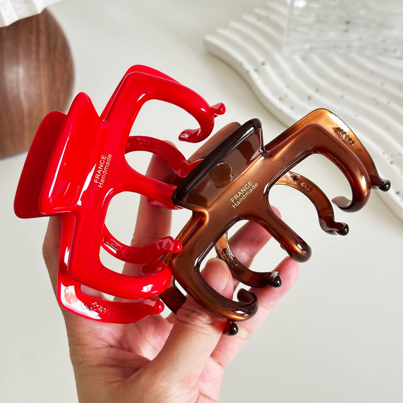 惜子アクセサリーのキャンディー色が厚くて、酢酸ヘアピンの高級感があります。|undefined