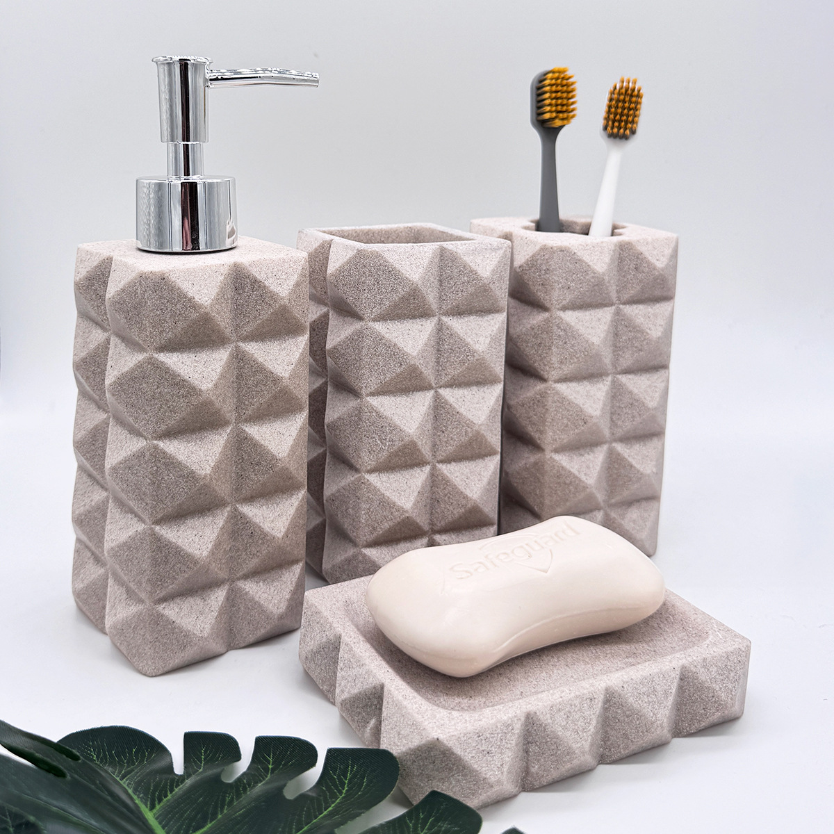 Hotel de moda nórdico en el hogar baño conjunto de baño de resina de arenisca imitación baño de cuatro piezas botella de desinfectante de manos