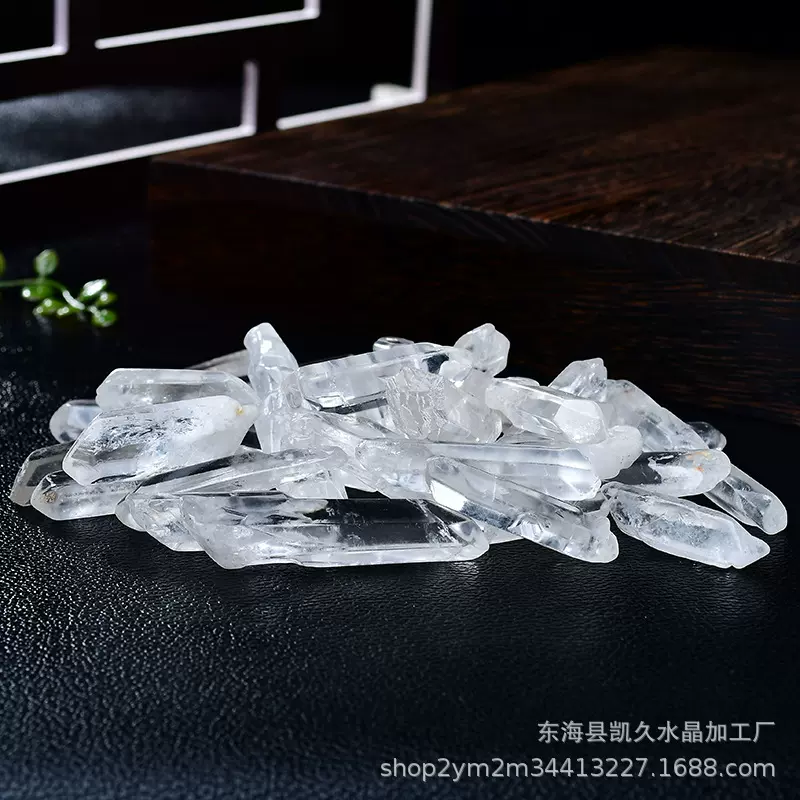 厂家供应天然白水晶单晶柱水晶鱼缸装饰 消磁石水晶装饰石批发