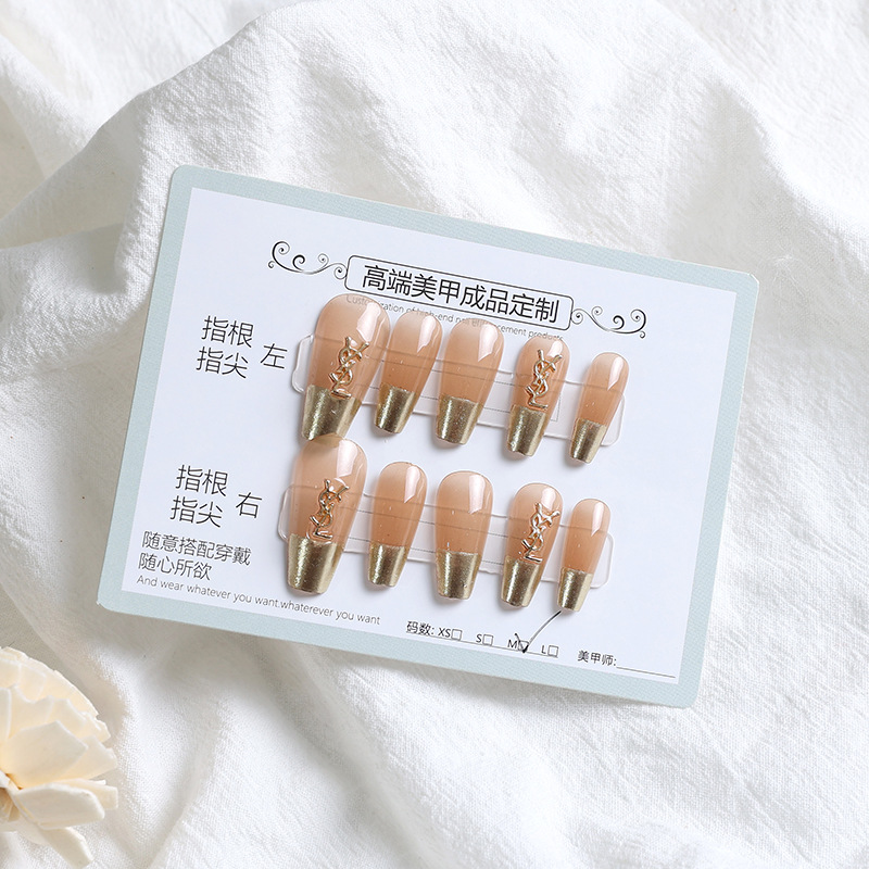 Manual de uso de red de uñas rojo nuevo otoño y invierno corto de alta calidad parche de uñas blanqueador producto terminado de manicura desmontable