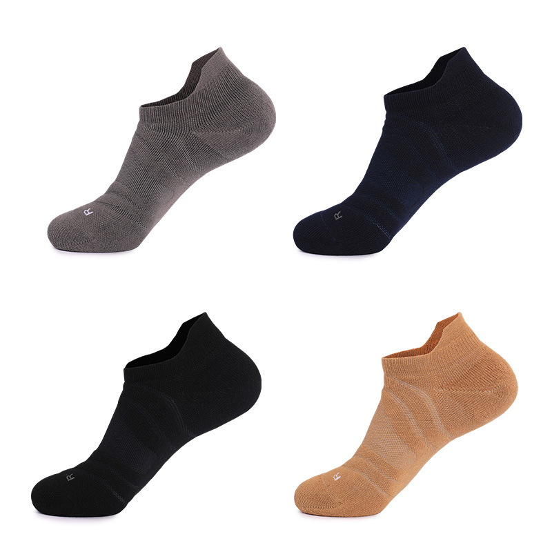 Calcetines deportivas profesionales personalizadas antideslizantes calcetines de bádminton para dibujar muestras personalizadas calcetines de carrera transpirables personalizadas